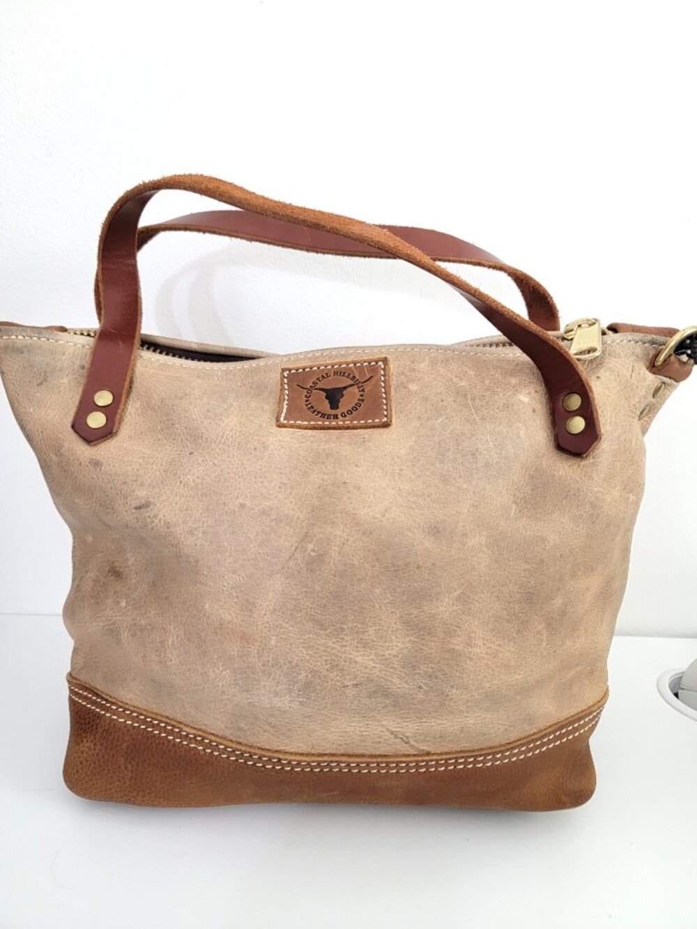 Coastal Hillbilly Zip Tote in Beige Bison